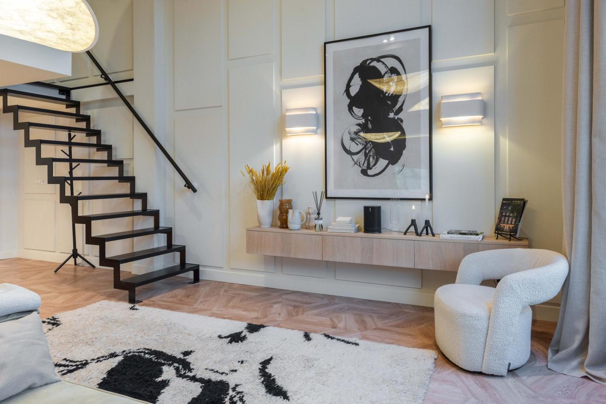 Apartment Newly Renovated Luxurious 200 Sqm Loft In Centre *