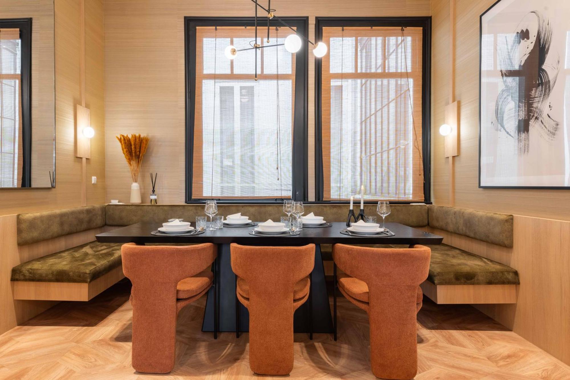 Newly Renovated Luxurious 200 Sqm Loft In Centre *