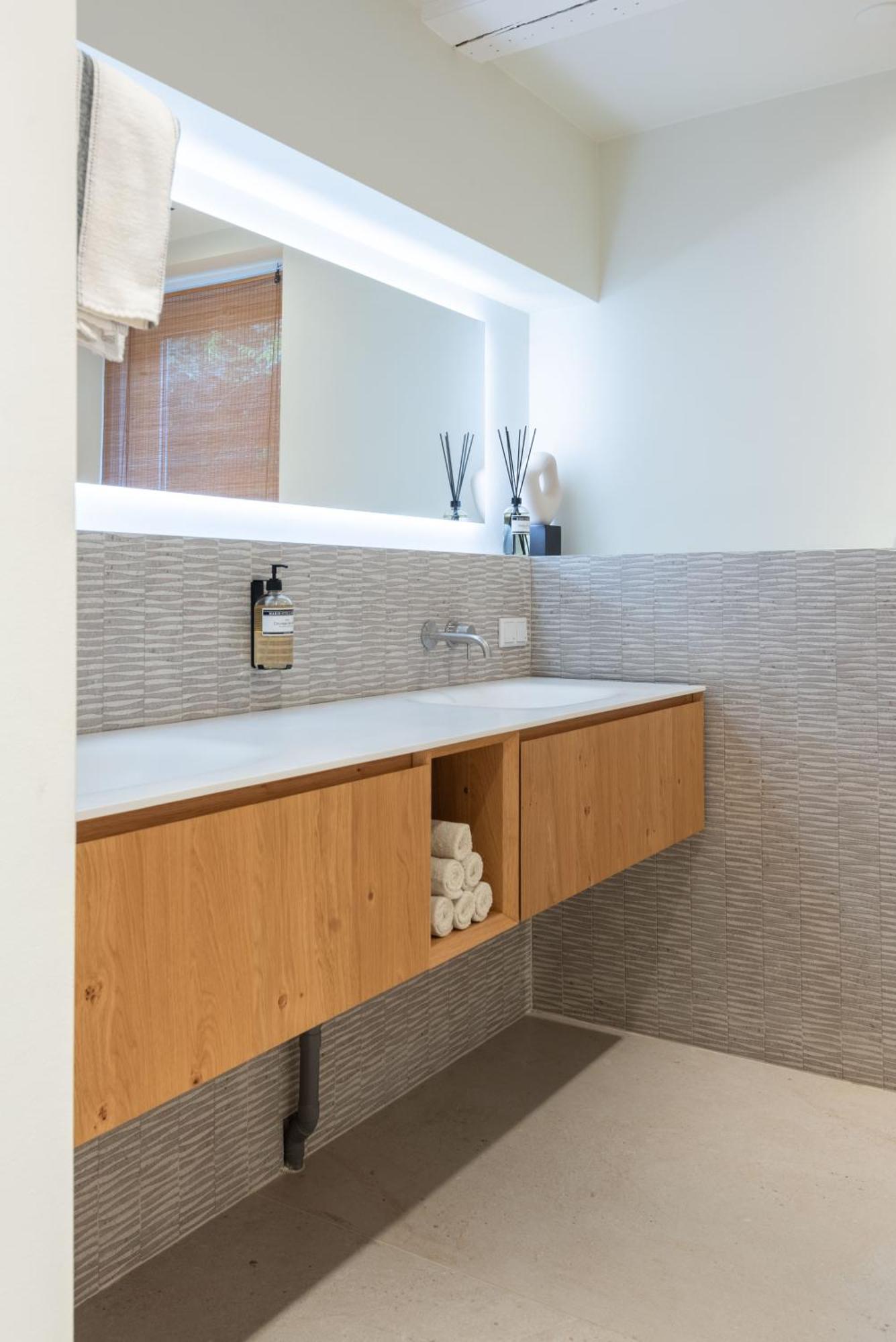 Apartment Newly Renovated Luxurious 200 Sqm Loft In Centre